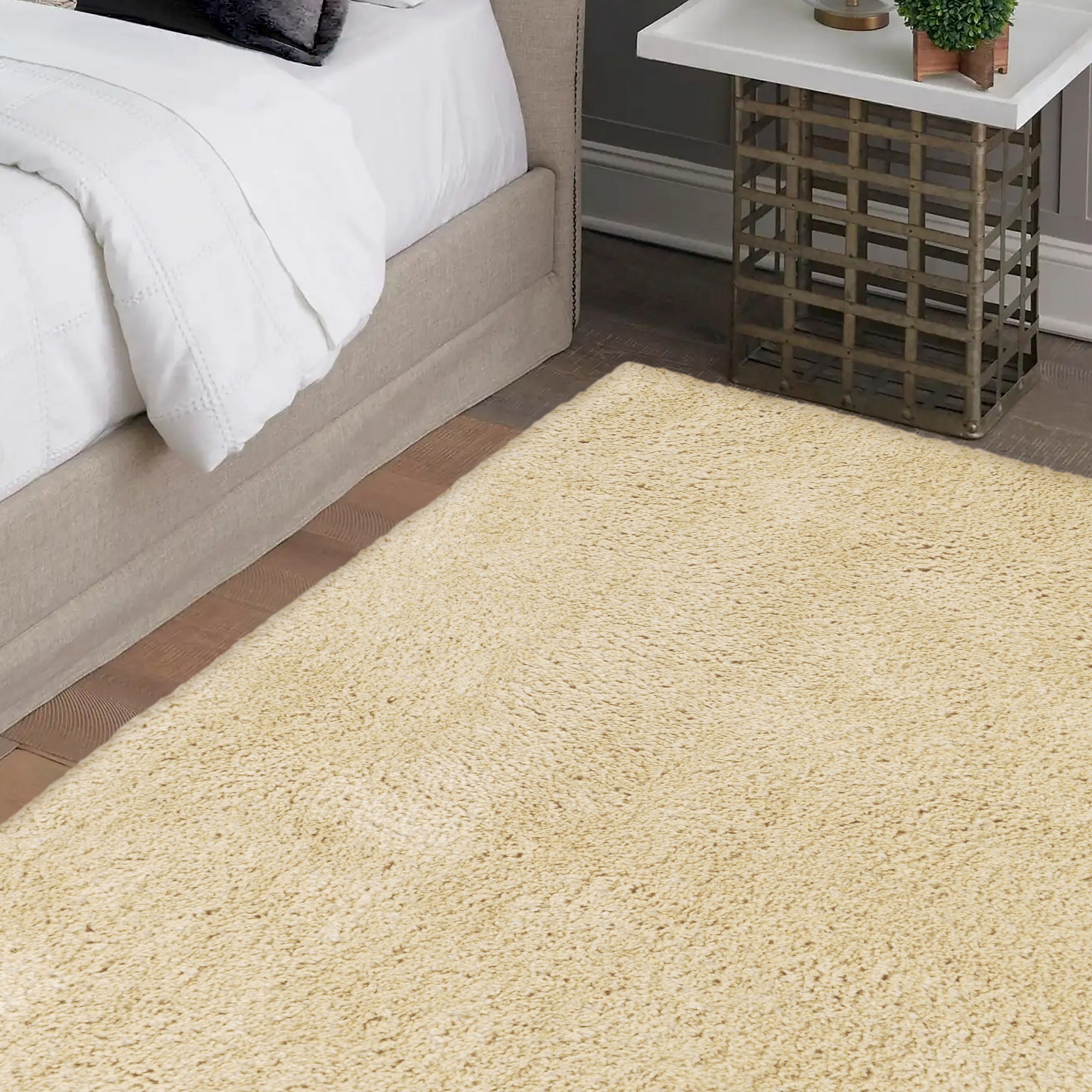 Snug Plain Shaggy Modern Rugs In Honey